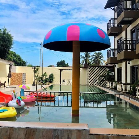 פנתאי צנאנג Casa Idaman Motel מראה חיצוני תמונה