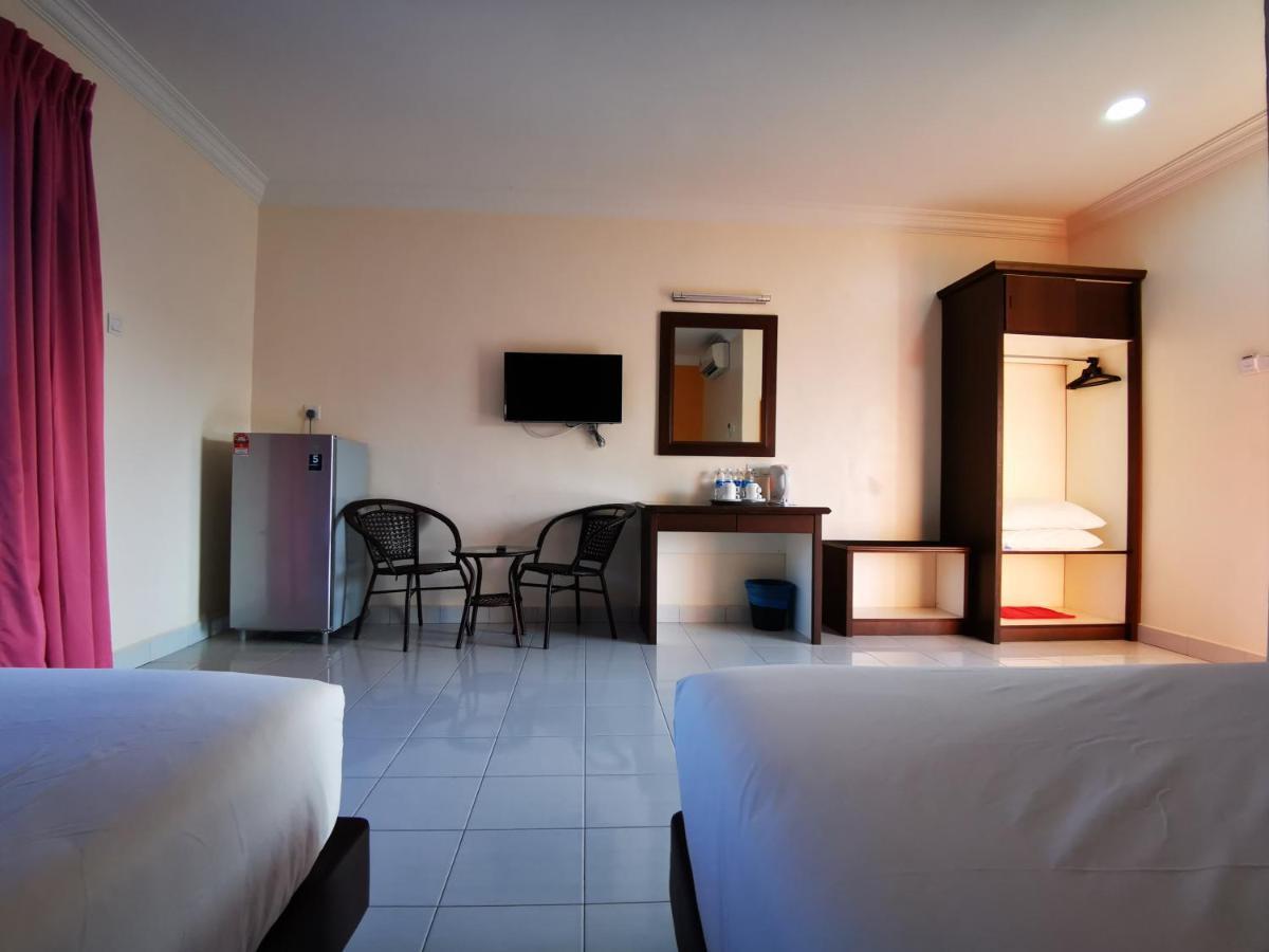 פנתאי צנאנג Casa Idaman Motel מראה חיצוני תמונה