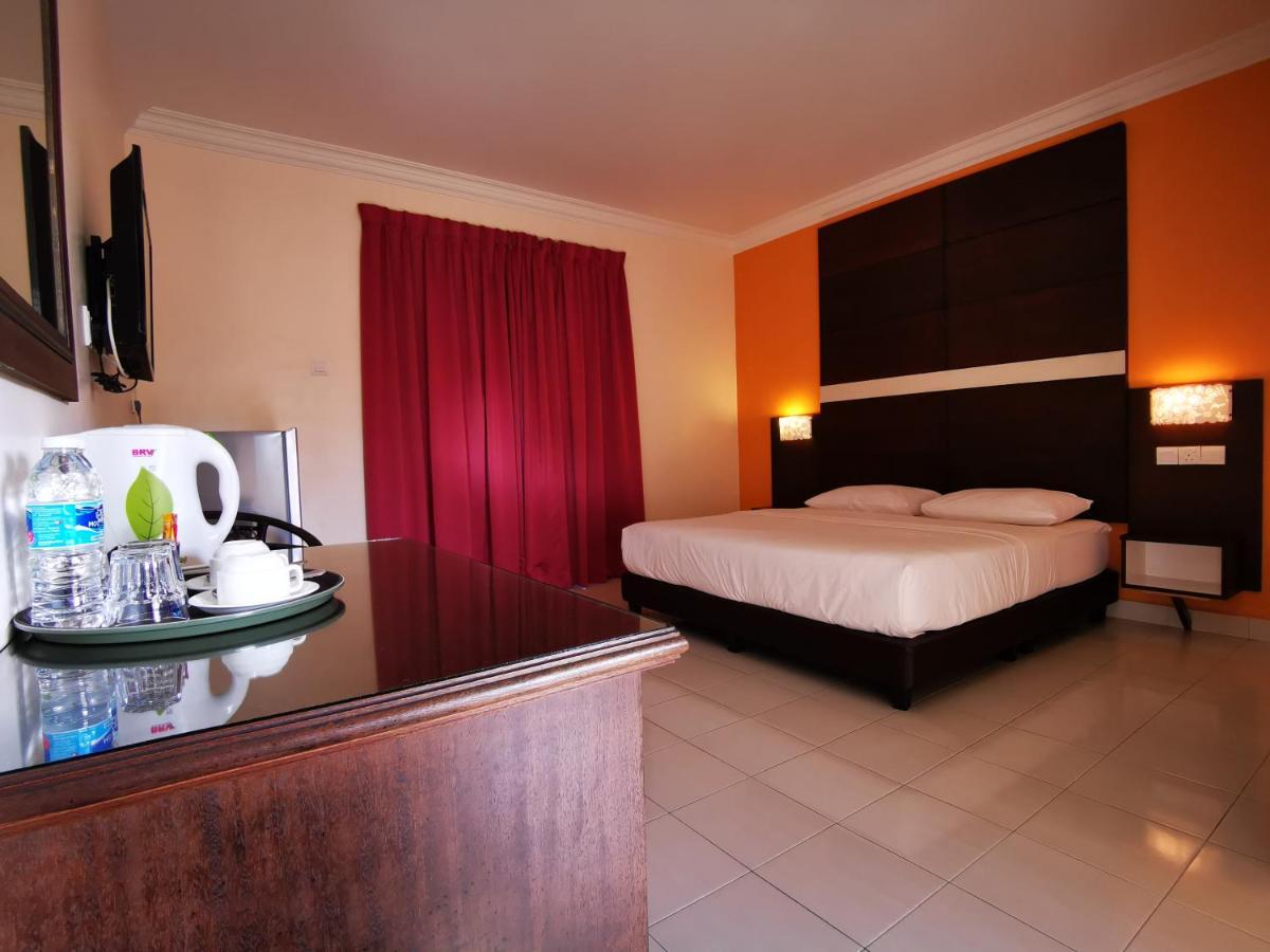 פנתאי צנאנג Casa Idaman Motel מראה חיצוני תמונה