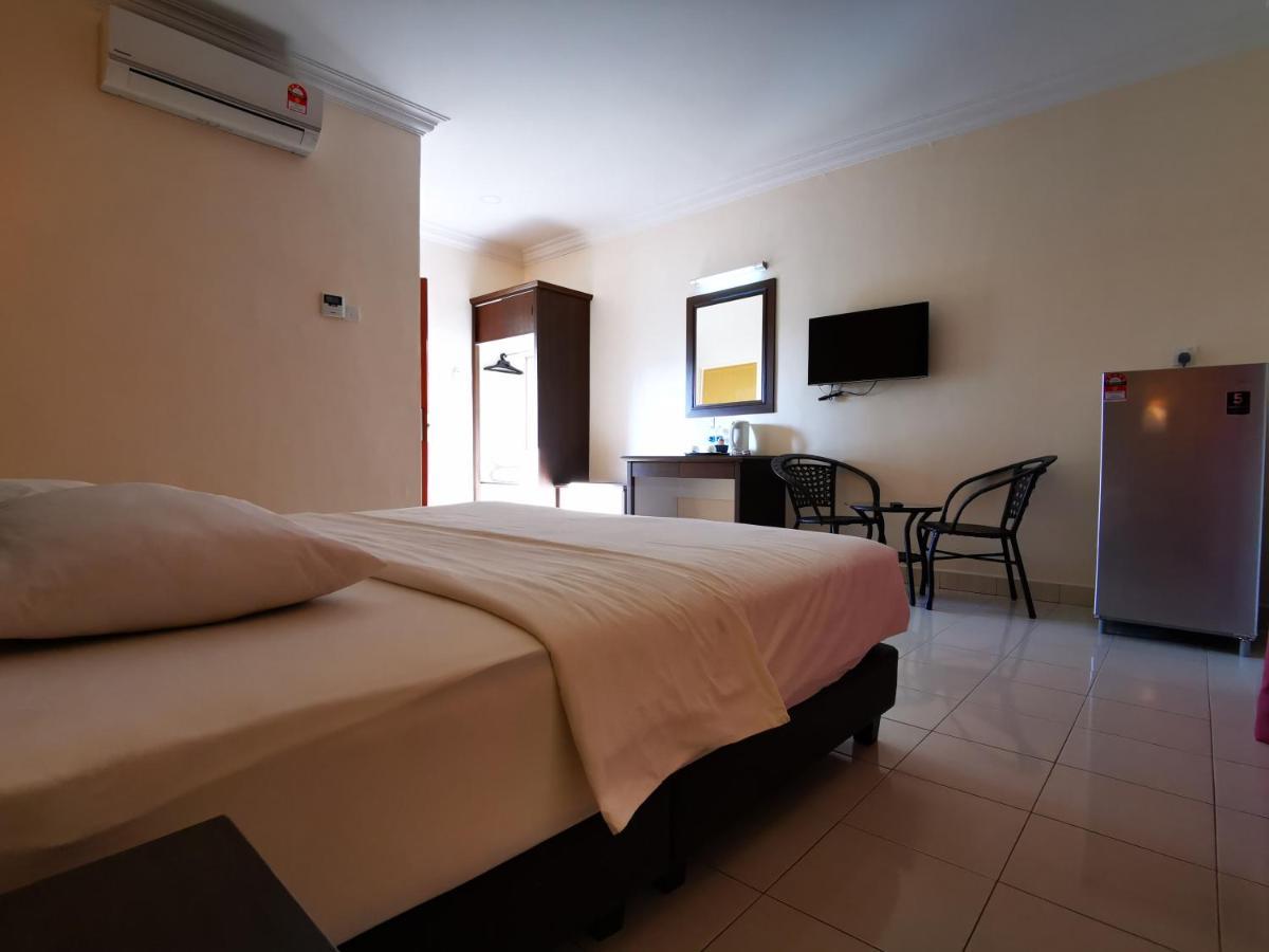 פנתאי צנאנג Casa Idaman Motel מראה חיצוני תמונה